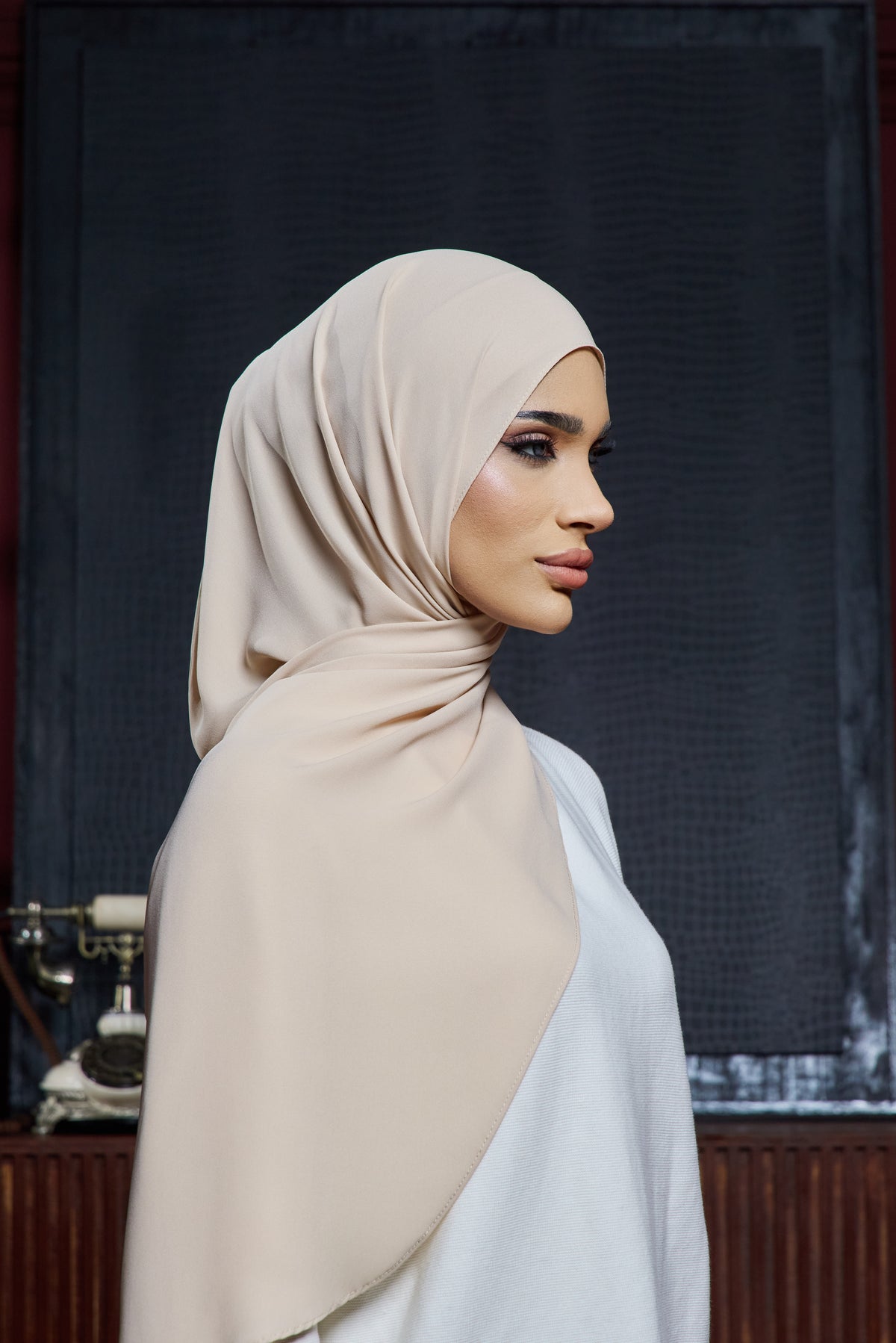 ADARAA PLAIN CREAM NUDE