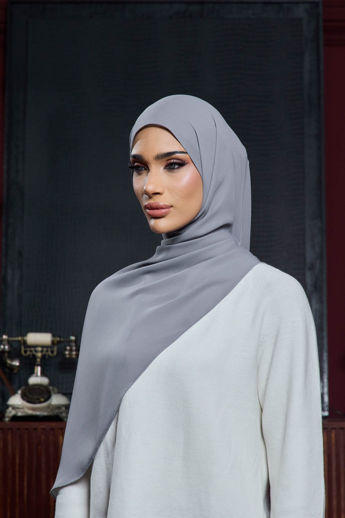 ADARAA PLAIN GREY